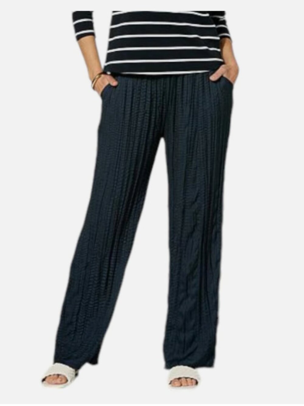 G by Giuliana Crinkled Woven Pull-On Wide Leg Pant - Size: Medium - NIP